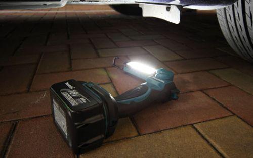 Аккумуляторный фонарь Makita DEBDML801_2