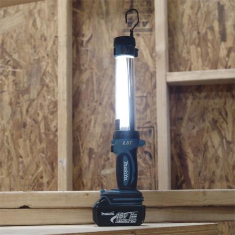 Аккумуляторный фонарь Makita STEXBML184_2