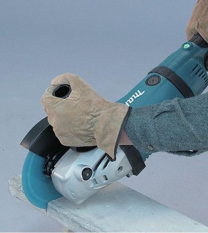 Болгарка Makita GA 7040RF01_1