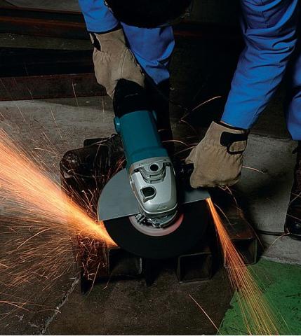 Болгарка Makita GA 9010C_1