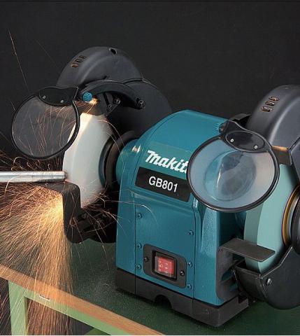 Точило Makita GB801_0