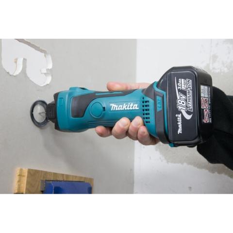 Аккумуляторный ламельный фрезер Makita DCO180Z_3