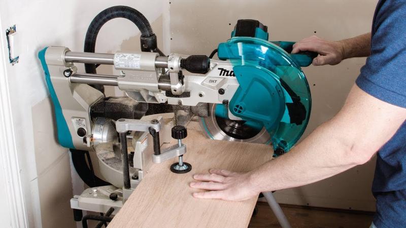 Торцовочная пила Makita LS1219L_0