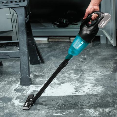 Аккумуляторный пылесос Makita DCL180ZB_4