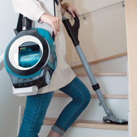 Аккумуляторный пылесос - циклон Makita DCL501Z_3