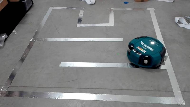 Аккумуляторный робот-пылесос Makita DRC200Z_5