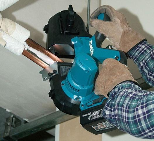 Аккумуляторная ленточная пила Makita DPB181Z_4