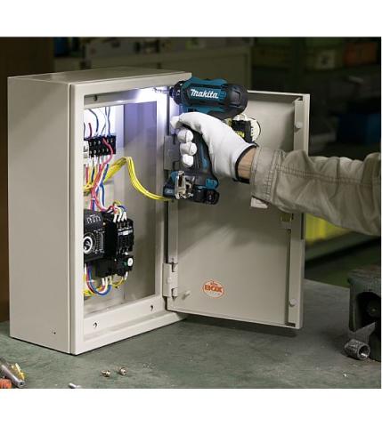Аккумуляторный шуруповерт Makita DF031DSAE_2