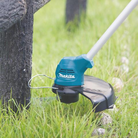 Аккумуляторный триммер Makita UR100DWAE_1