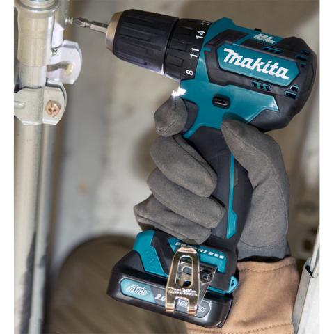 Аккумуляторный шуруповерт Makita DF332DSAJ_1