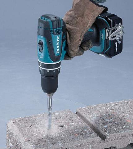 Аккумуляторный ударный шуруповерт Makita DHP456RFJ_1