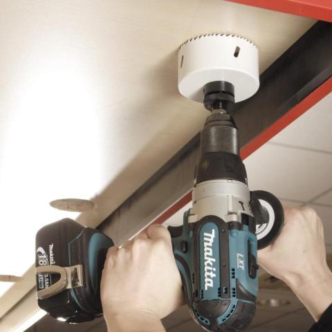 Аккумуляторный ударный шуруповерт Makita DHP458Z_1