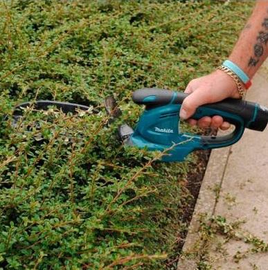 Аккумуляторный кусторез Makita UH200DZ_1
