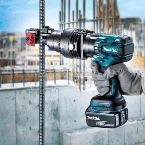 Аккумуляторный резак металлической арматуры  Makita DSC163ZK_2