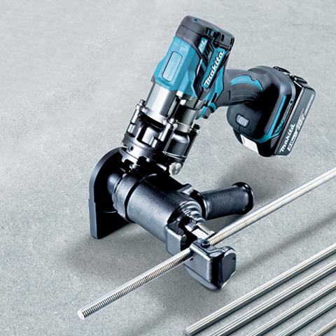 Аккумуляторный резак для резьбовых шпилек  Makita DSC121ZK_2