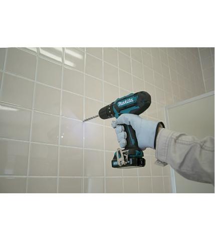 Аккумуляторный ударный шуруповерт Makita HP331DZ_1