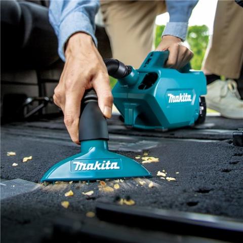 Аккумуляторный пылесос Makita DCL184Z_3