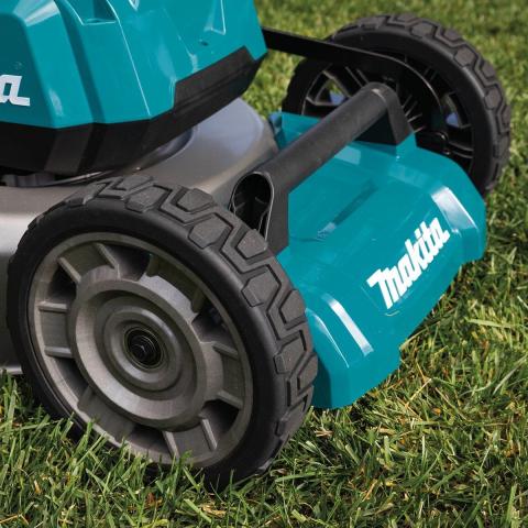 Аккумуляторная газонокосилка Makita DLM530PT4_1