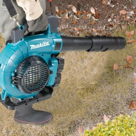 Аккумуляторная воздуходувка-пылесос Makita DUB363RT2_3
