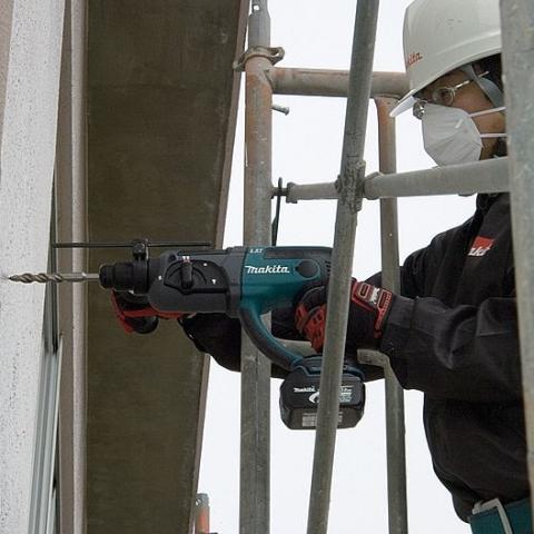 Аккумуляторный перфоратор Makita DHR202RX4 Акция!!!_1