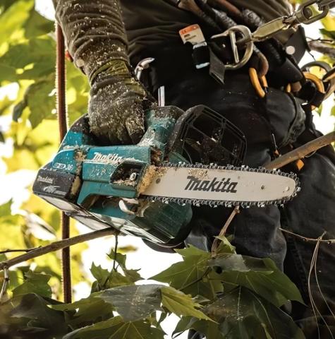 Аккумуляторная цепная пила Makita DUC406Z_3