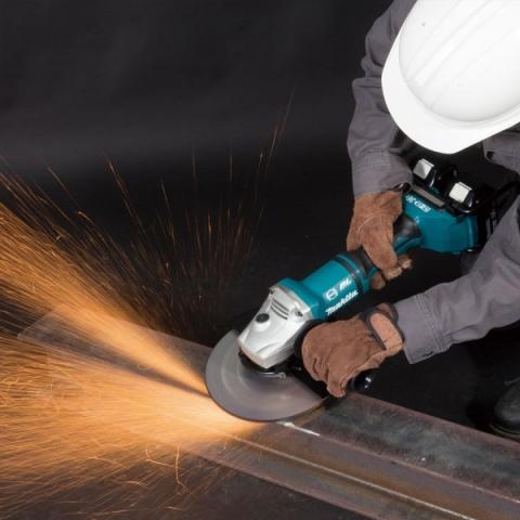 Аккумуляторная болгарка Makita DGA900Z_1