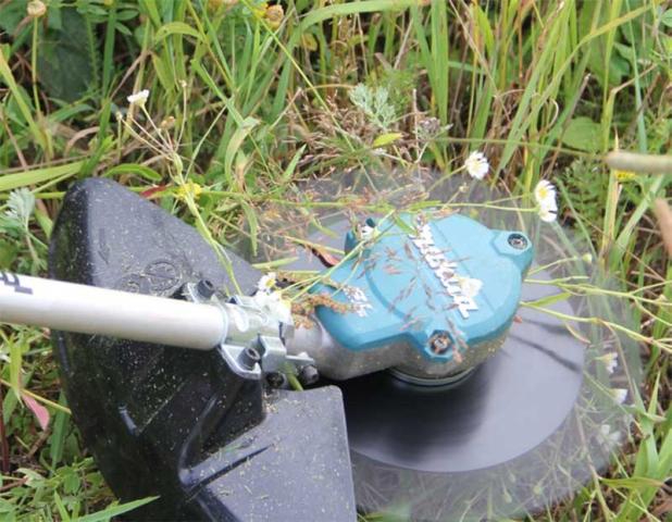 Аккумуляторный триммер Makita DUR365UPM2_2
