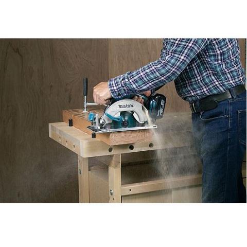 Аккумуляторная дисковая пила Makita DHS680Z_2