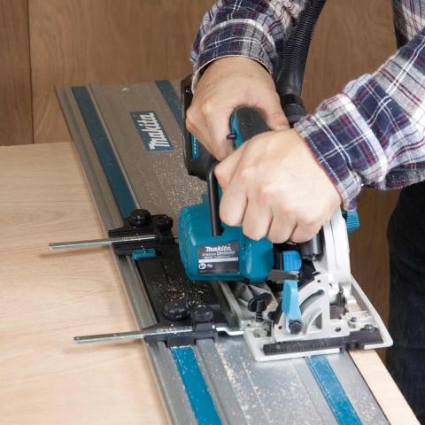 Аккумуляторная дисковая пила Makita DHS680ZJ_3