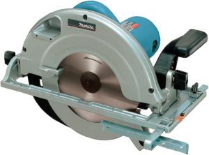 Дисковая пила Makita 5903 R